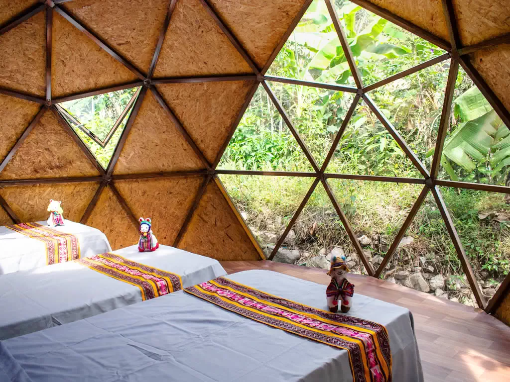 Sky dome Salkantay Hike Xtreme Tourbulencia