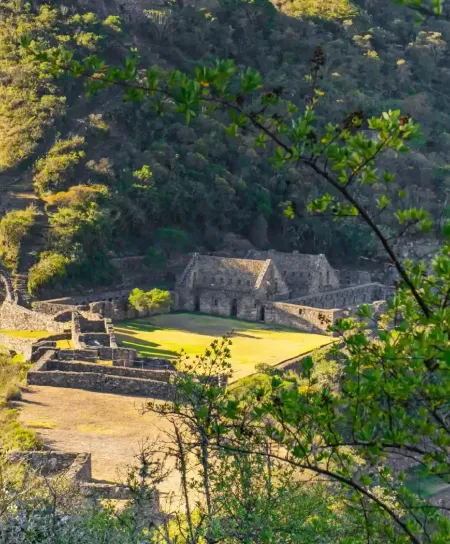 Choquequirao Hike to Machu Picchu