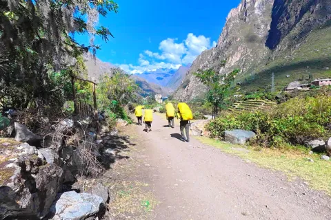 Inca Trail Porters | Xtreme Tourbulencia Inca Trail Porters | Xtreme Tourbulencia
