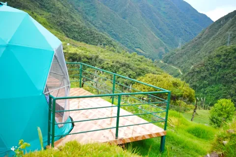 Lucmabamba Sky Domes | Xtreme Tourbulencia Lucmabamba Sky Domes | Xtreme Tourbulencia
