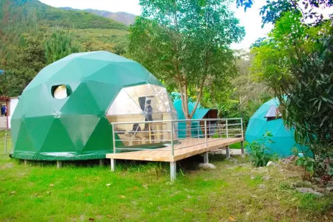 Lucmabamba Sky Domes Salkantay trek | Xtreme Tourbulencia Lucmabamba Sky Domes Salkantay trek | Xtreme Tourbulencia