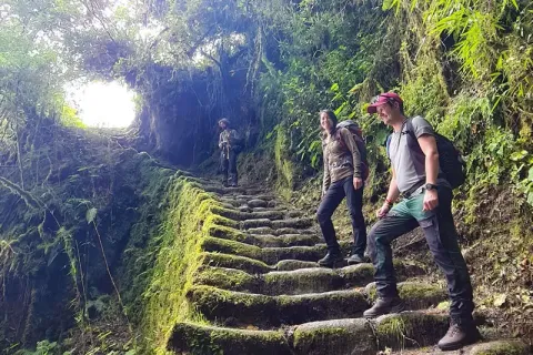 Cloud Forest Inca Trail | Xtreme Tourbulencia Cloud Forest Inca Trail | Xtreme Tourbulencia