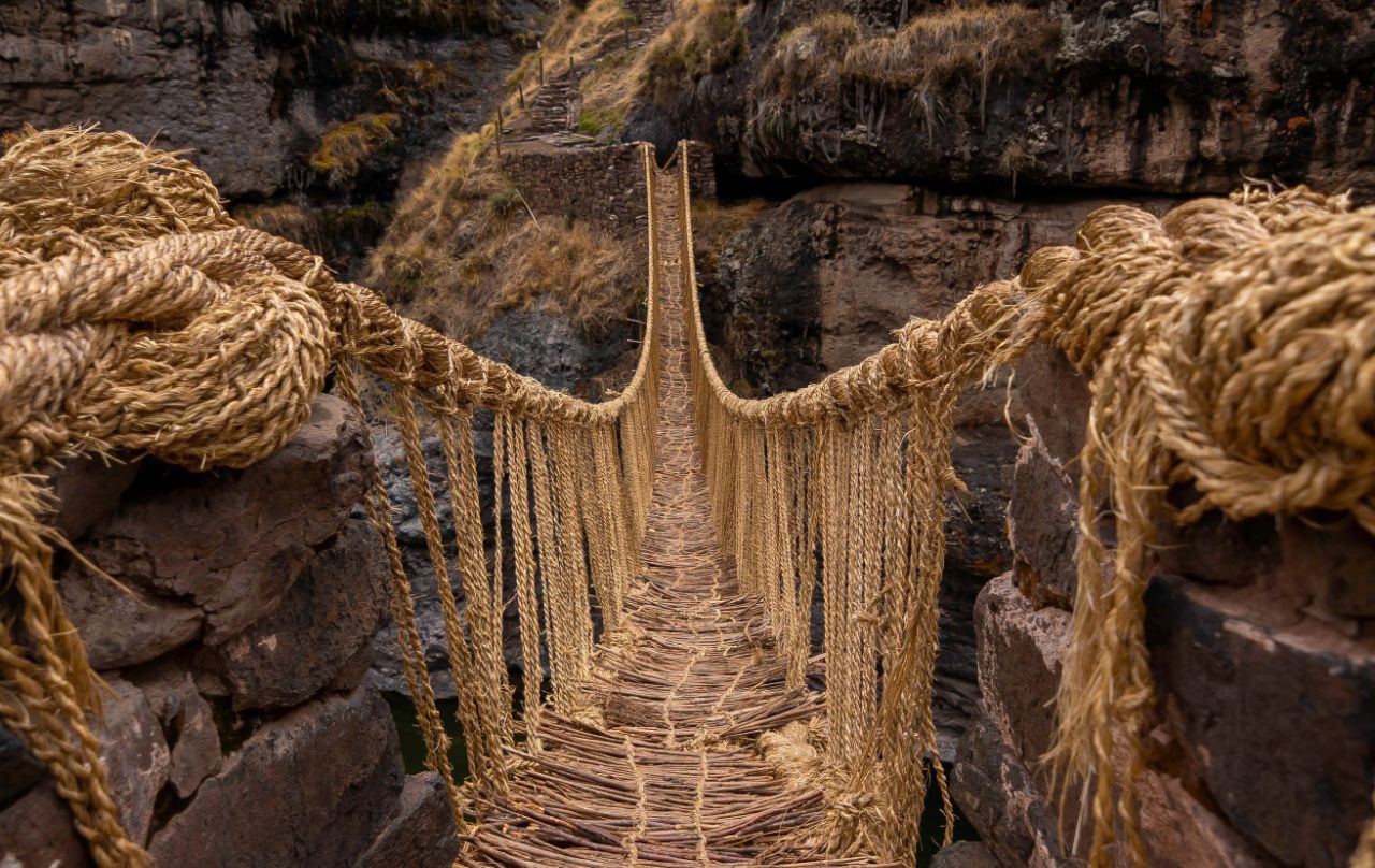 The last Inca bridge "Q'eswachaka"